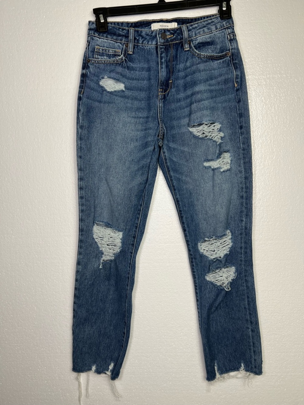 Hidden Distressed Raw Hem Straight Leg size 26 Medium Blue Denim Jeans
